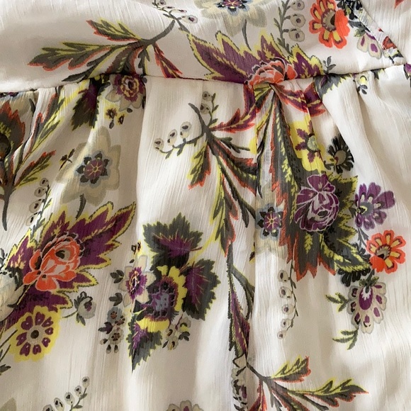 Floral romper - Picture 2 of 2